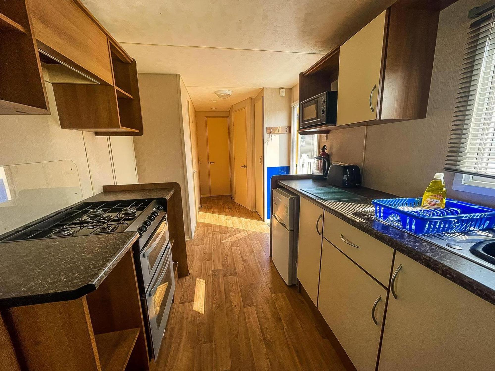 8 Berth Caravan With Decking At Sunnydale In Lincolnshire Ref 35087S Louth  Exteriör bild